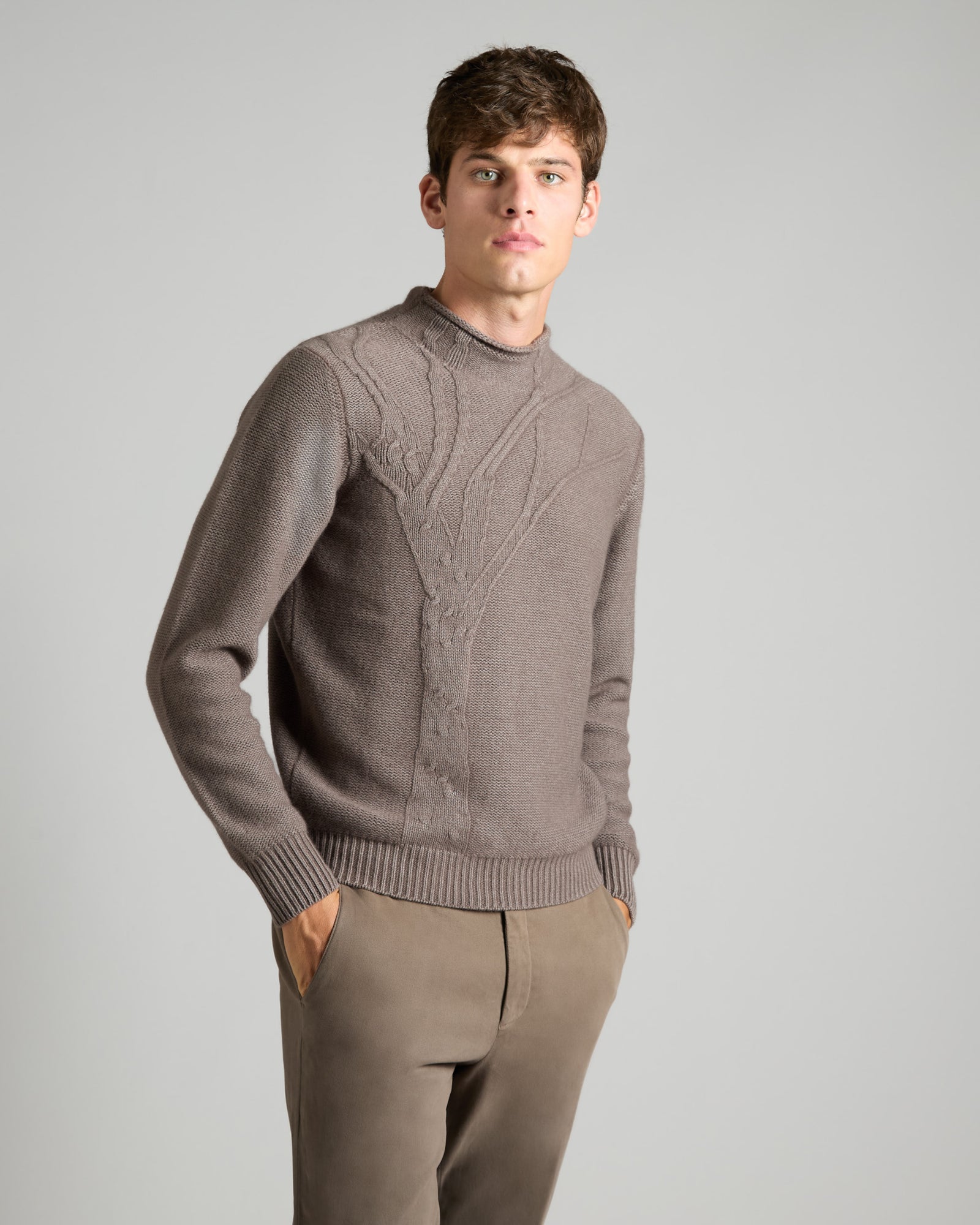 Brown kid cashmere round-neck sweater