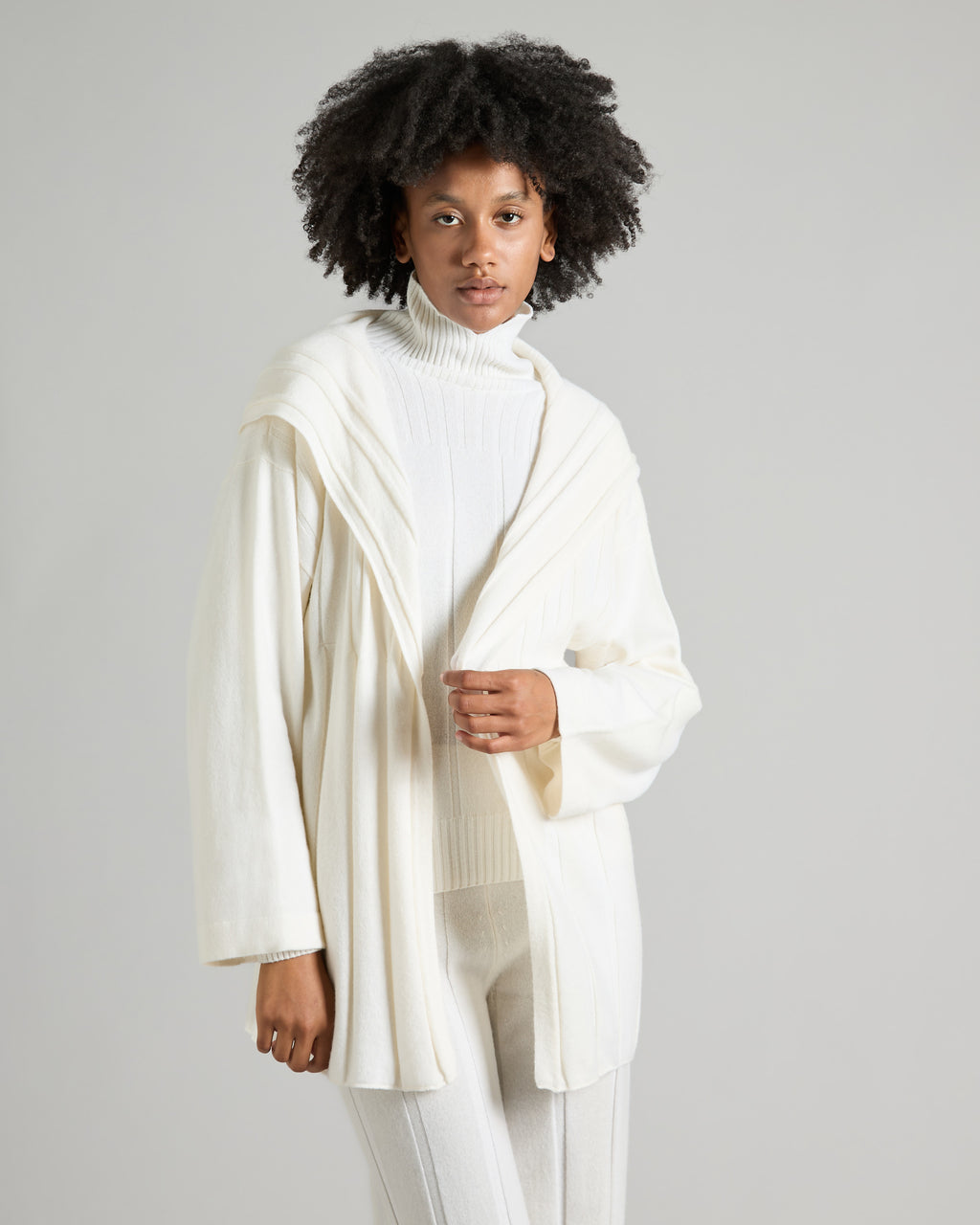 White ribbed cardigan in kid cashmere