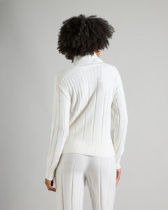 White turtle-neck sweater in kid cashmere 4