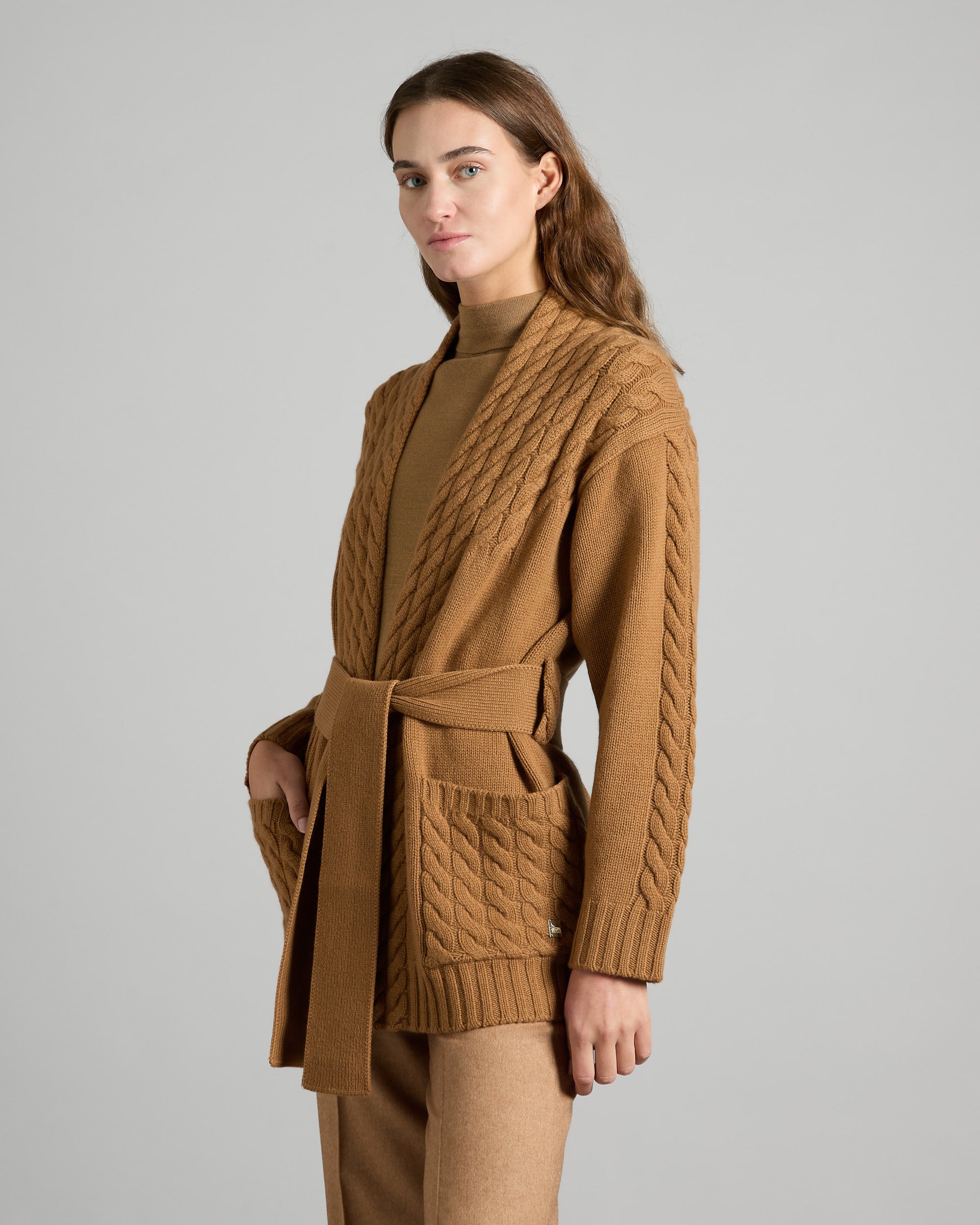 Kid Cashmere Cardigan 2