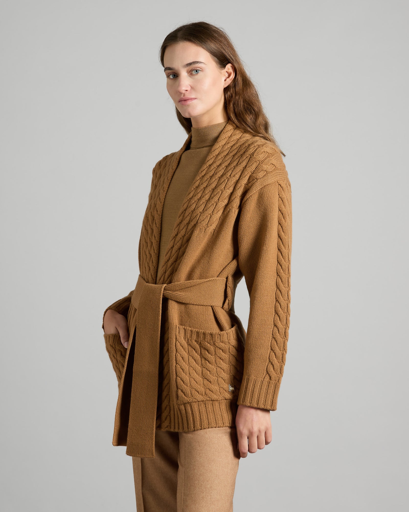 Kid Cashmere Cardigan 2