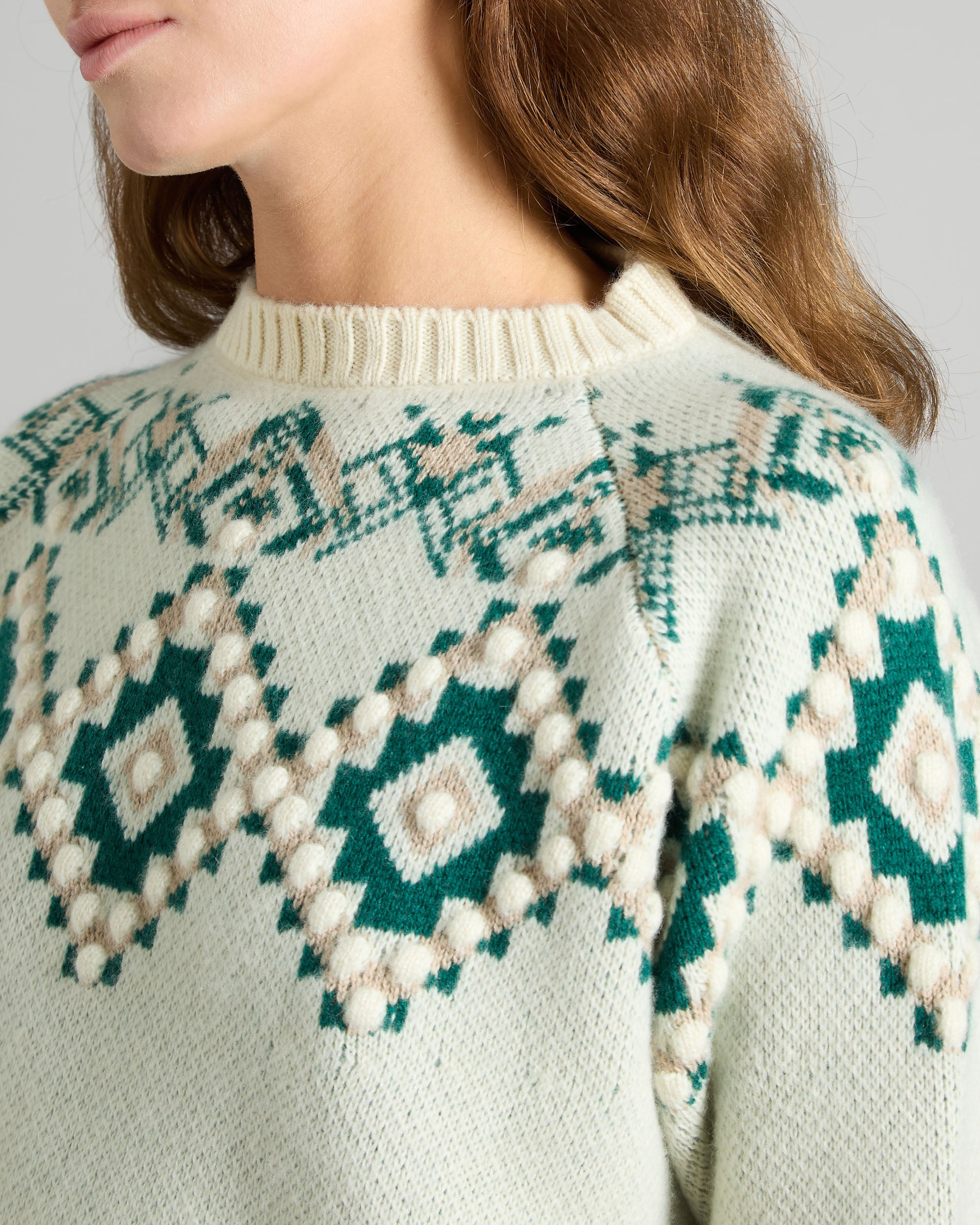 Diamond-patterned crewneck sweater in kid cashmere 3
