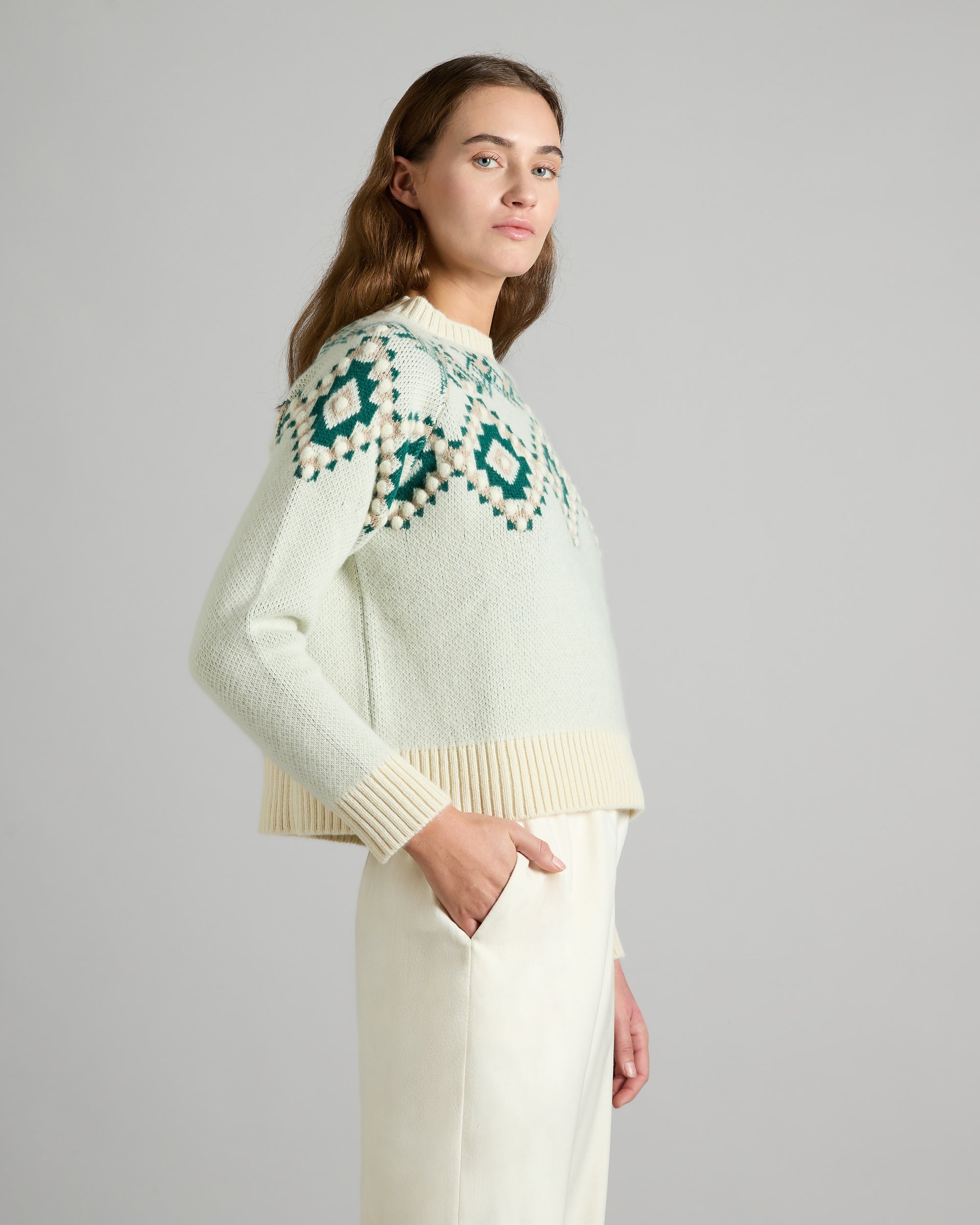 Diamond-patterned crewneck sweater in kid cashmere 2