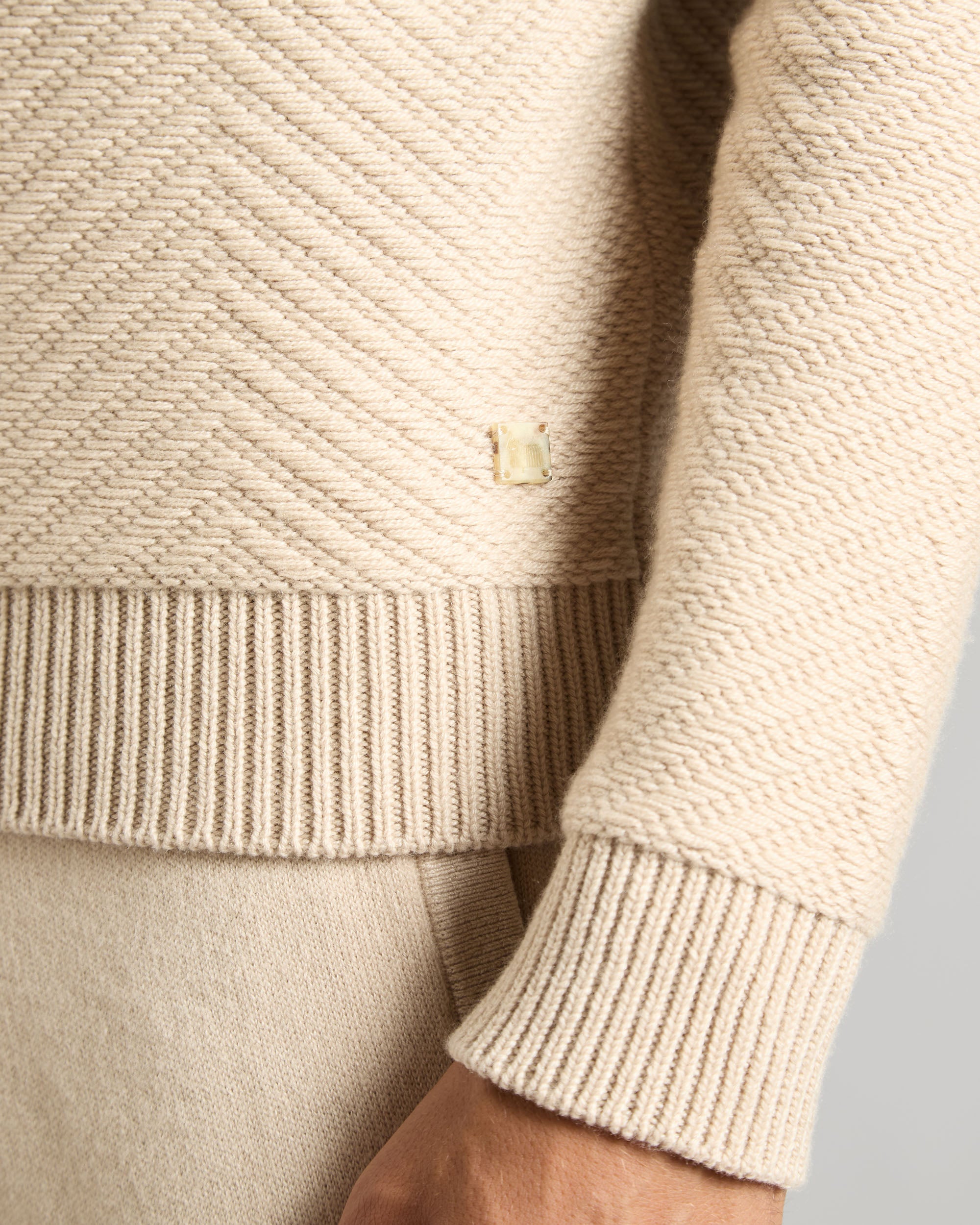 Beige round neck sweater with geometric pattern in kid cashmere 3