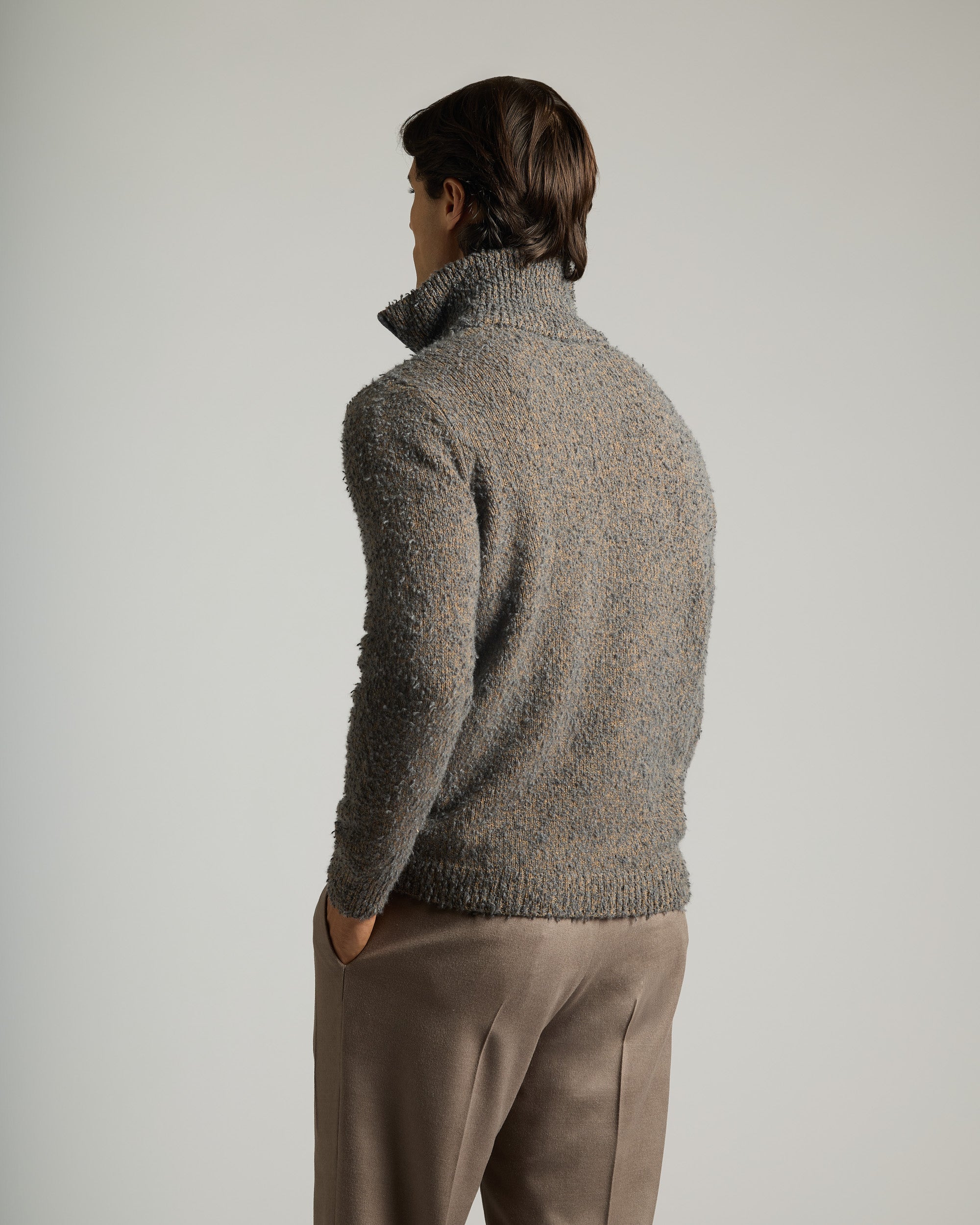 Turtleneck in Kid Cashmere 4