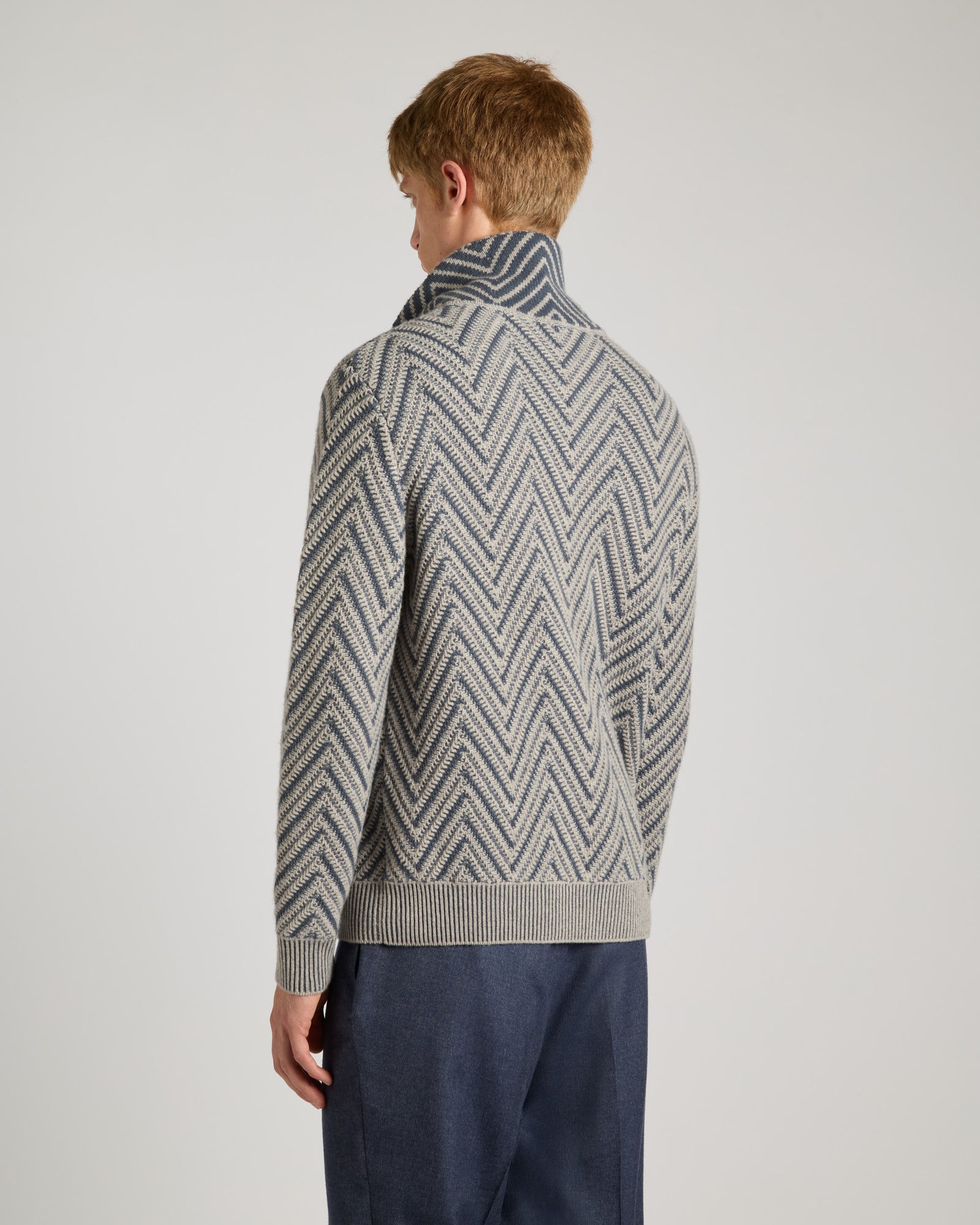 Two-tone Chevron high-neck sweater in Kid Cashmere 5