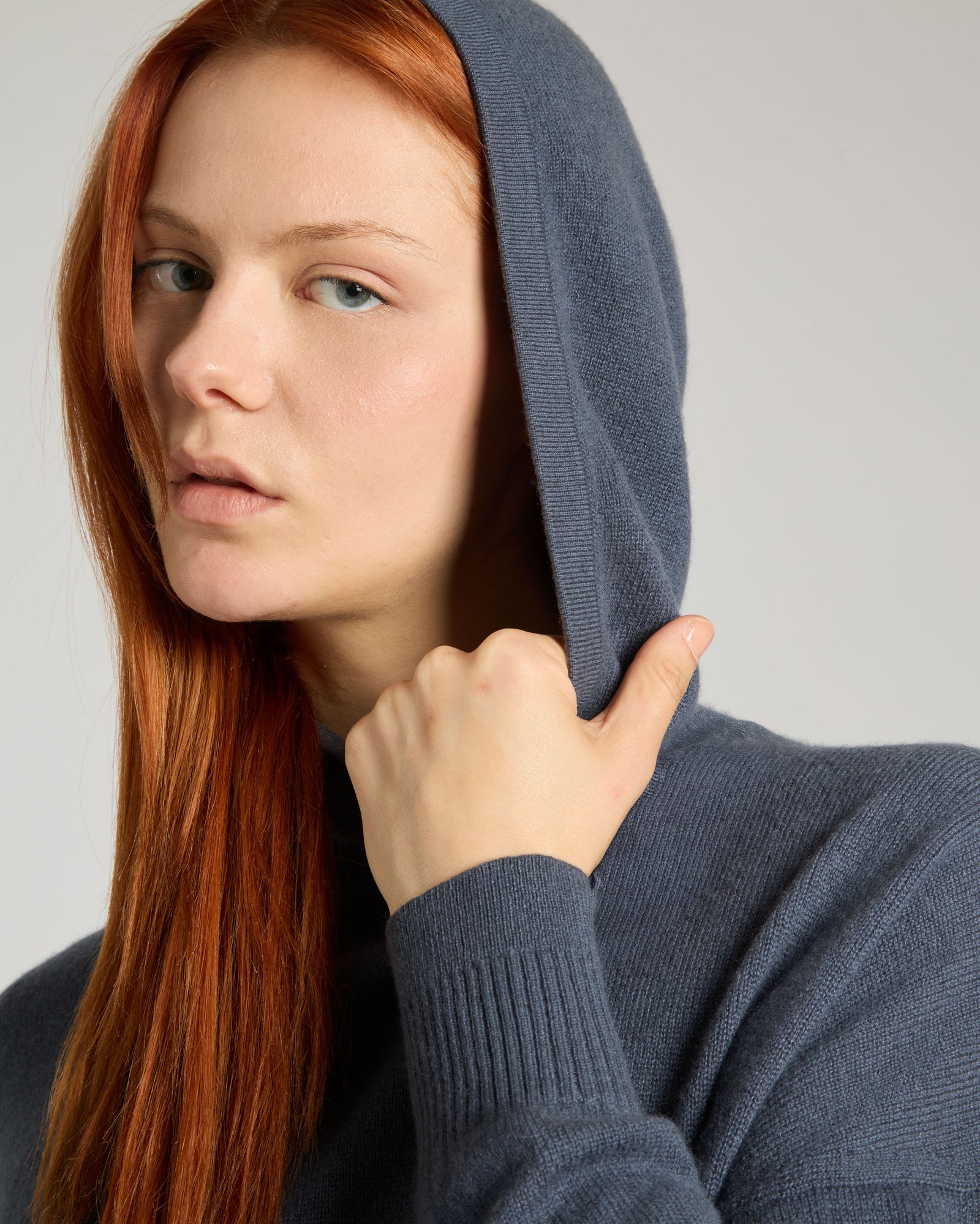 blue Kid cashmere sweater 3