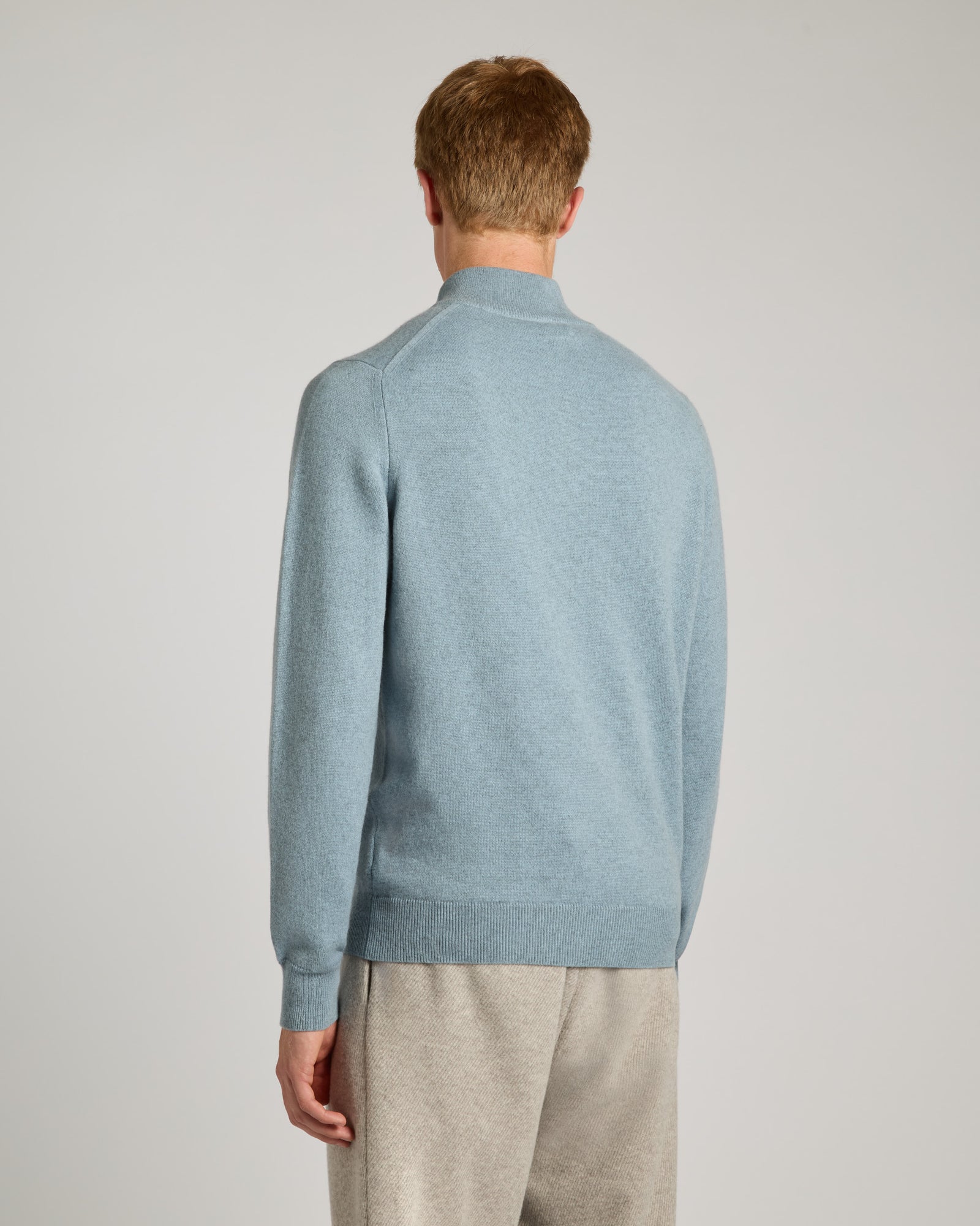 Light blue Kid Cashmere turtleneck sweater 5