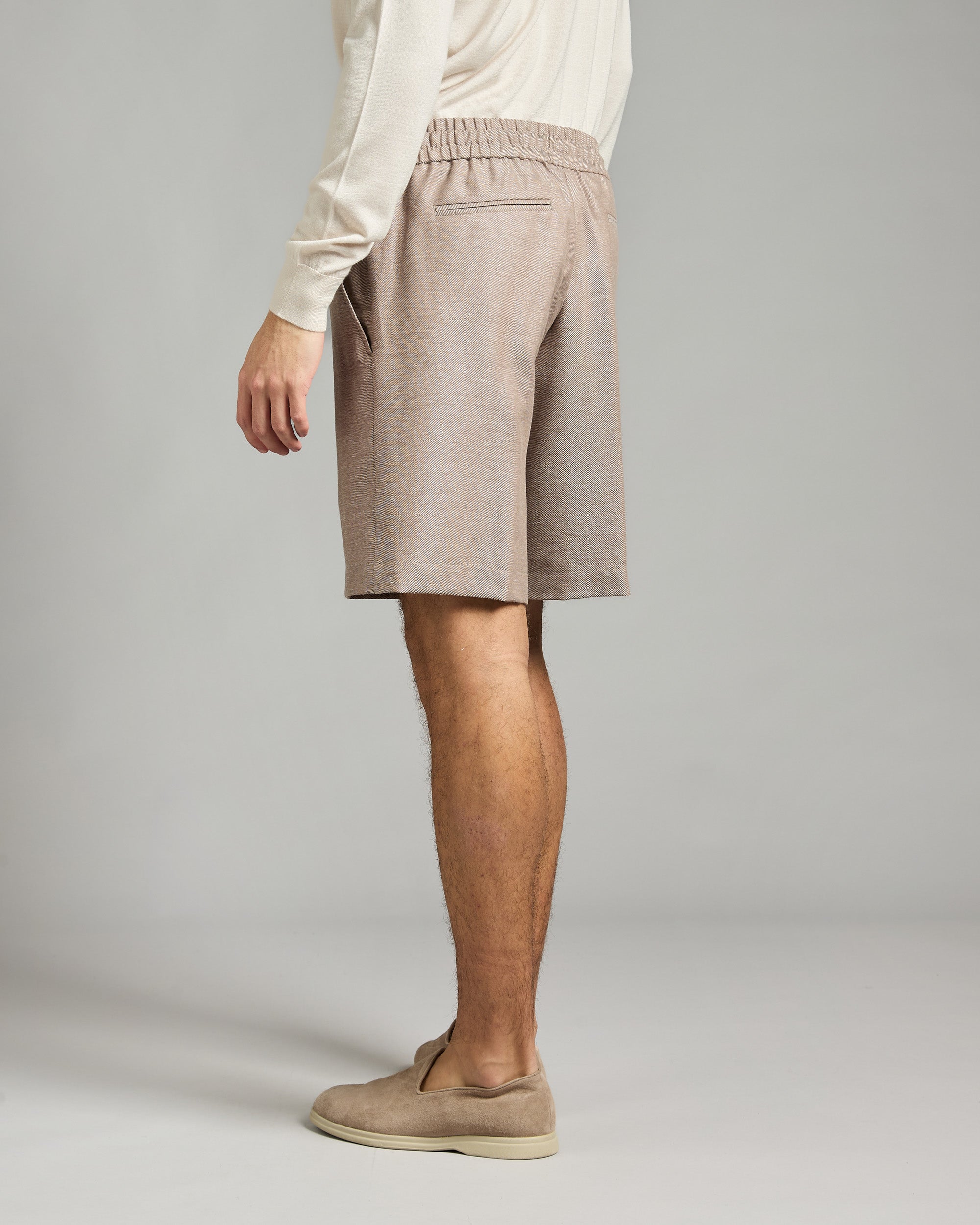 Beige Bermudas in Summer Cashmere 4.0 3
