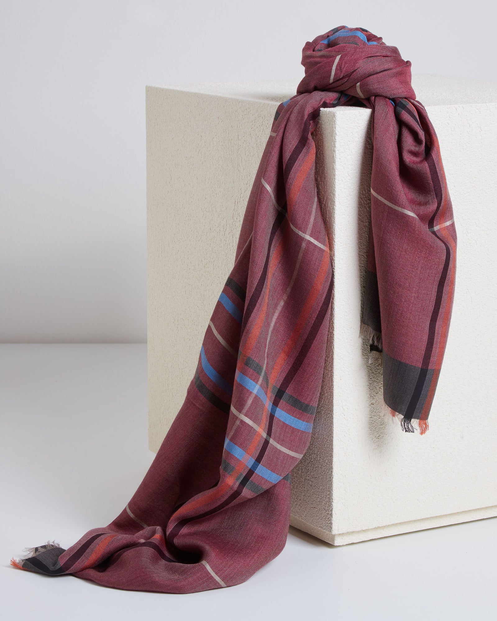 Bordeaux blue cashmere-silk stole with stripes