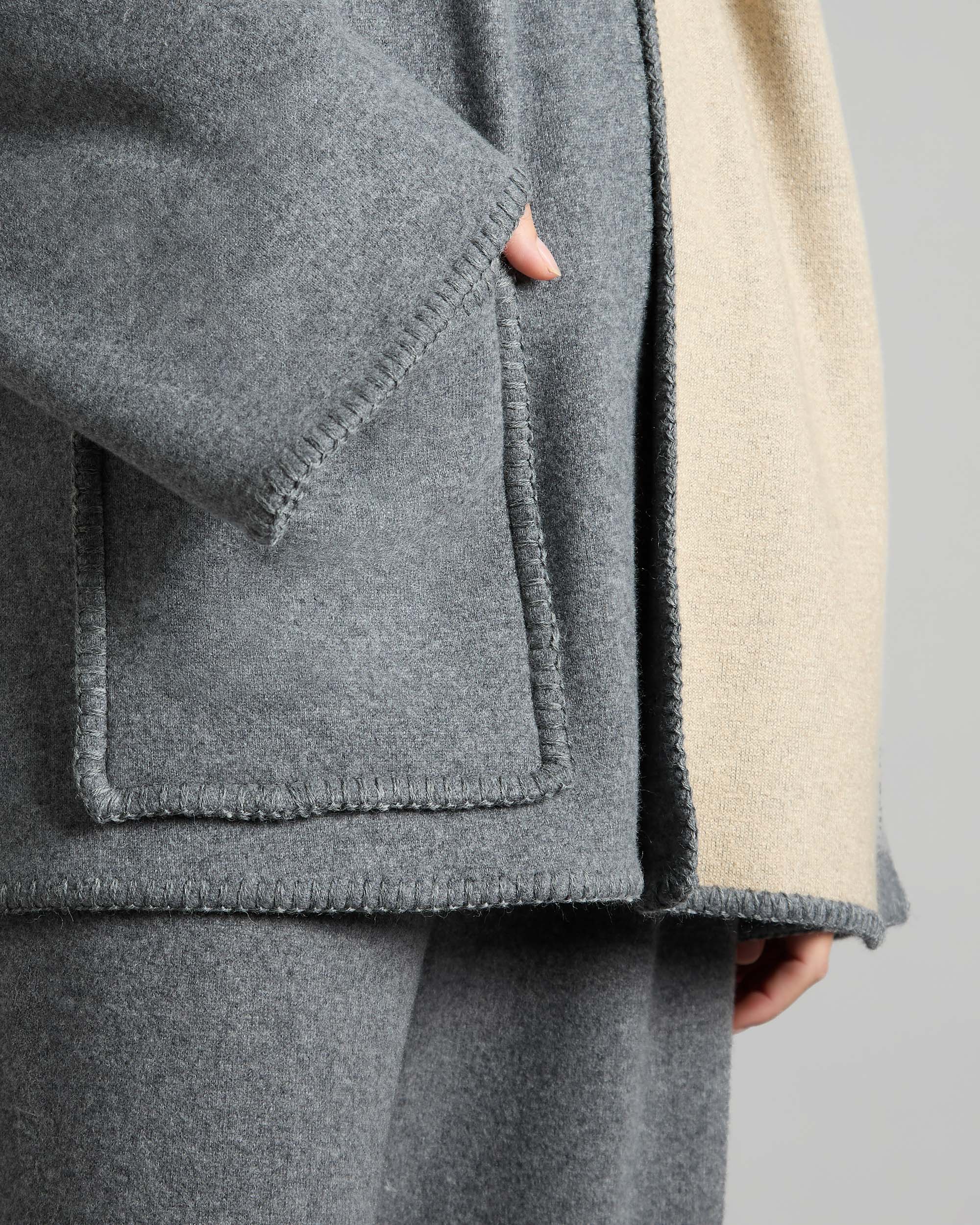 Gray kid cashmere fleece overshirt 3
