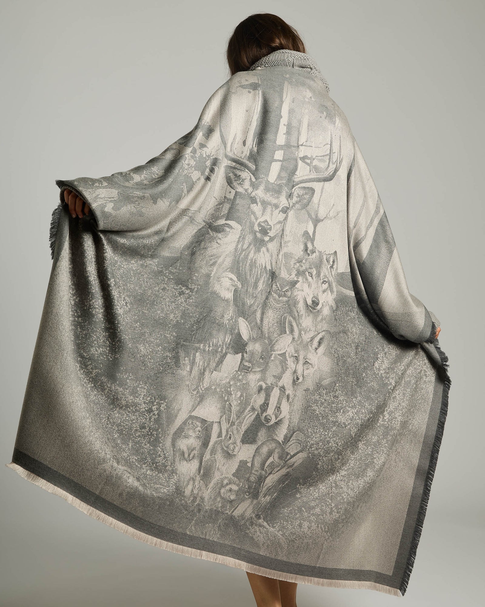 Jacquard cashmere and silk stole