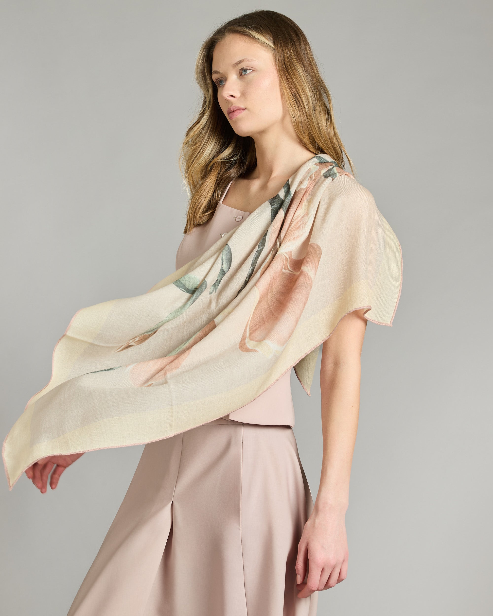 Pink magnolia cashmere-silk stole