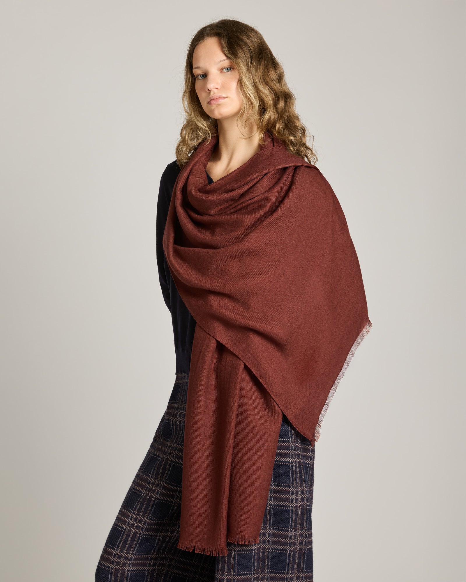 Bordeaux cashmere and silk stole