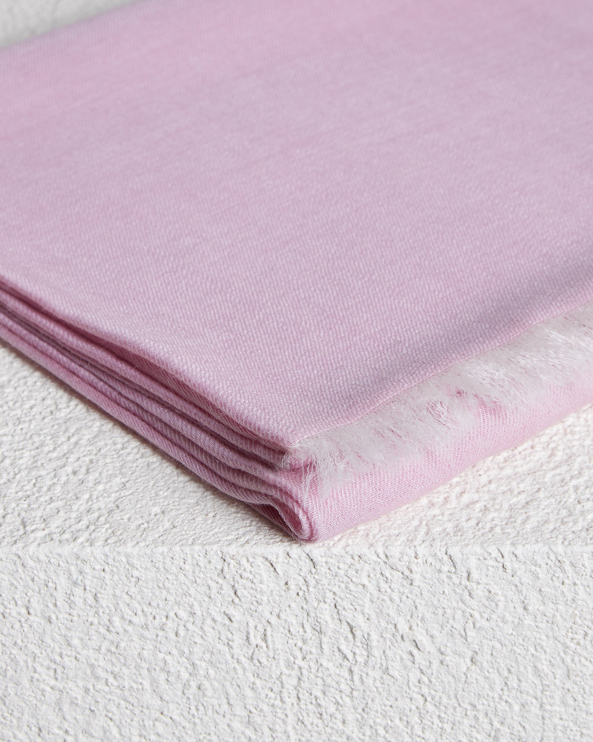 Pink cashmere-silk stole 2