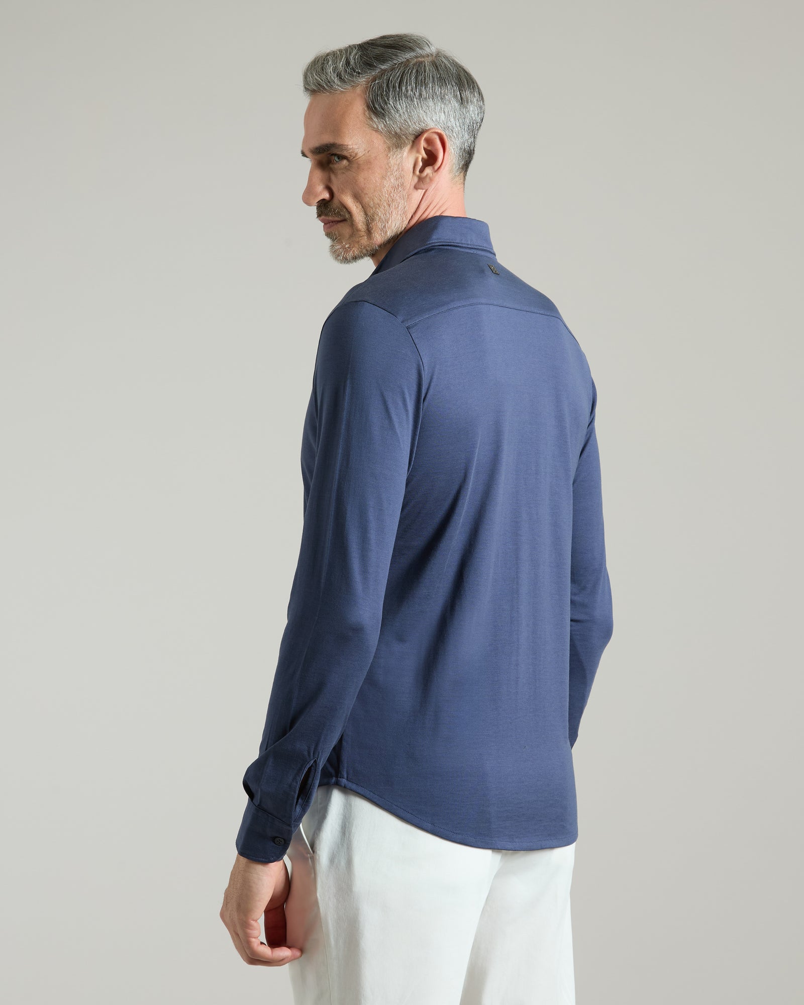 Blaues Poloshirt aus Seide und Baumwolle