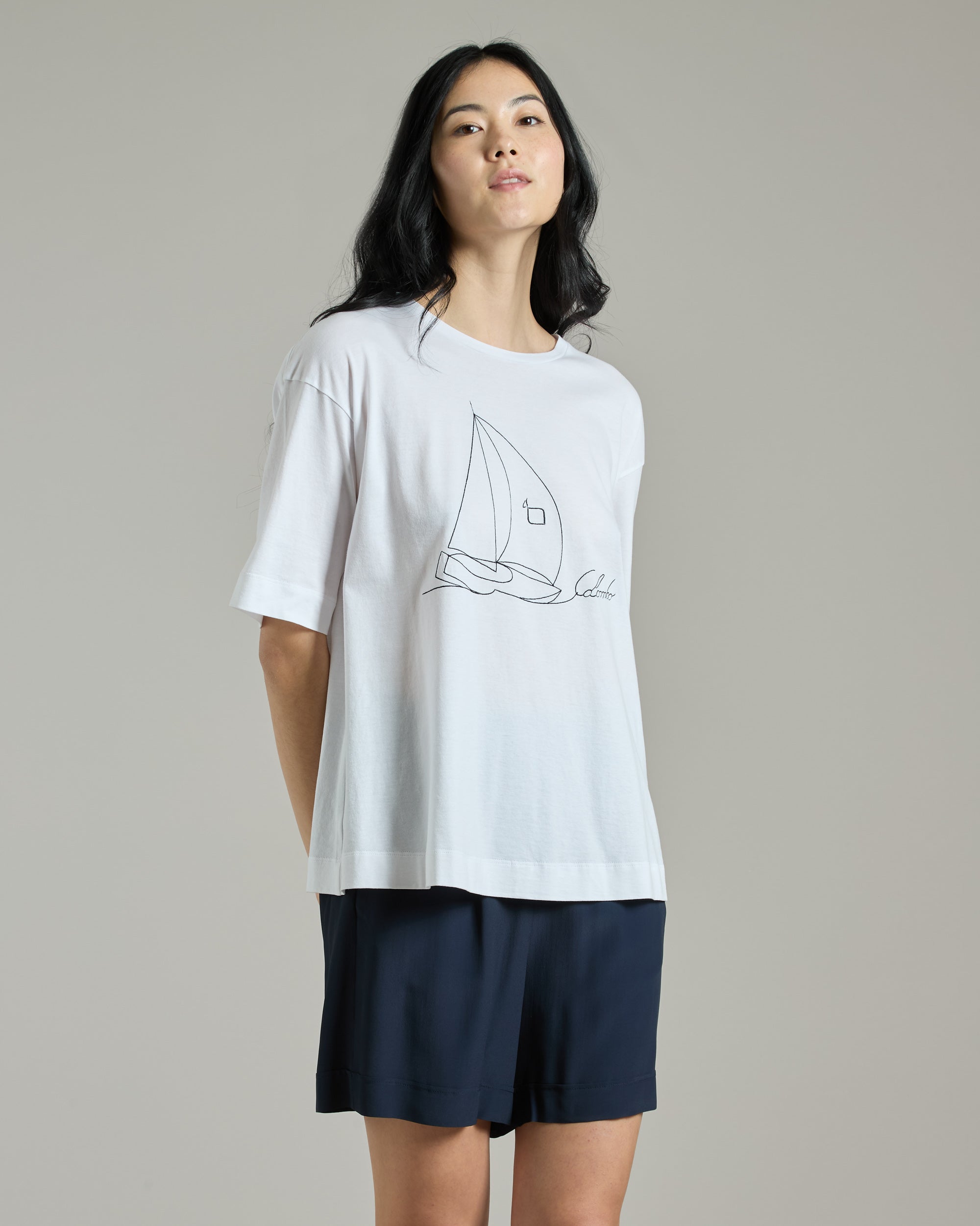 Cotton crewneck over t-shirt with embroidered logo